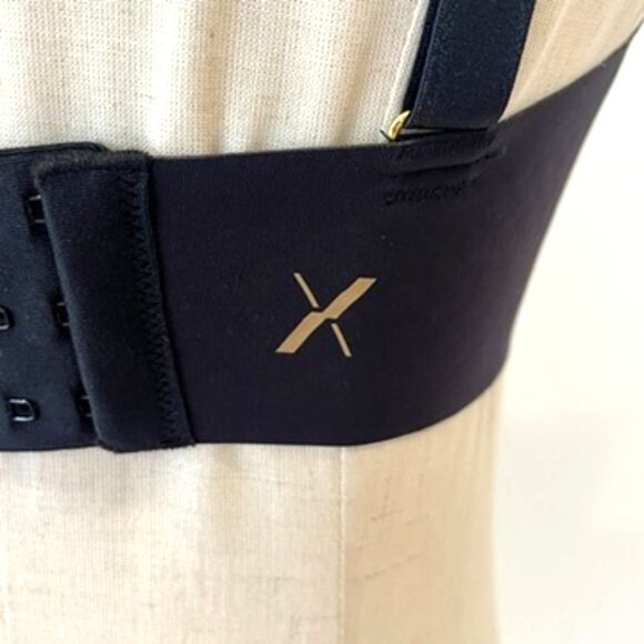 Knix WingWoman Contour Bra Size 4 Black Wireless T-Shirt Bra - Picture 5 of 10